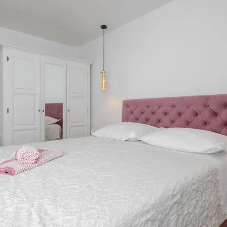 Ivandic Apartman *